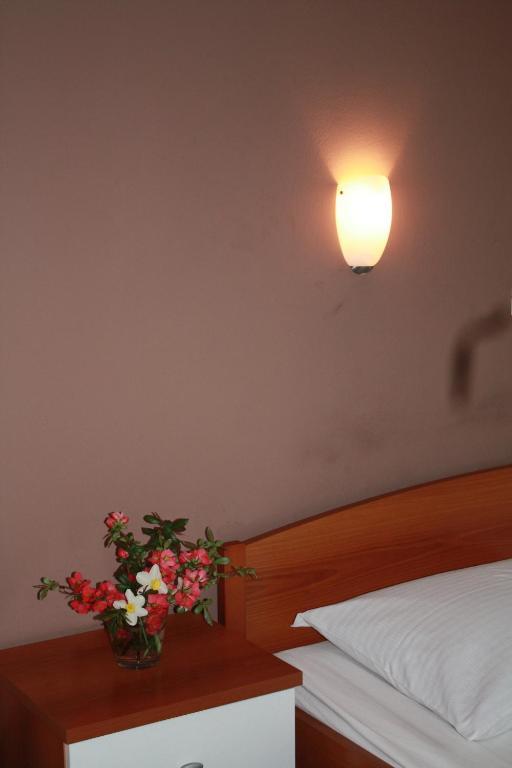 Guesthouse Ob Sotocju Budic Brežice Quarto foto
